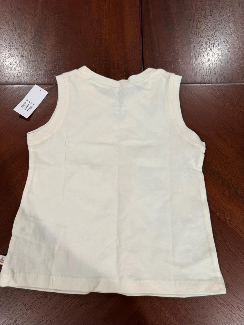 GAP sleeveless tank